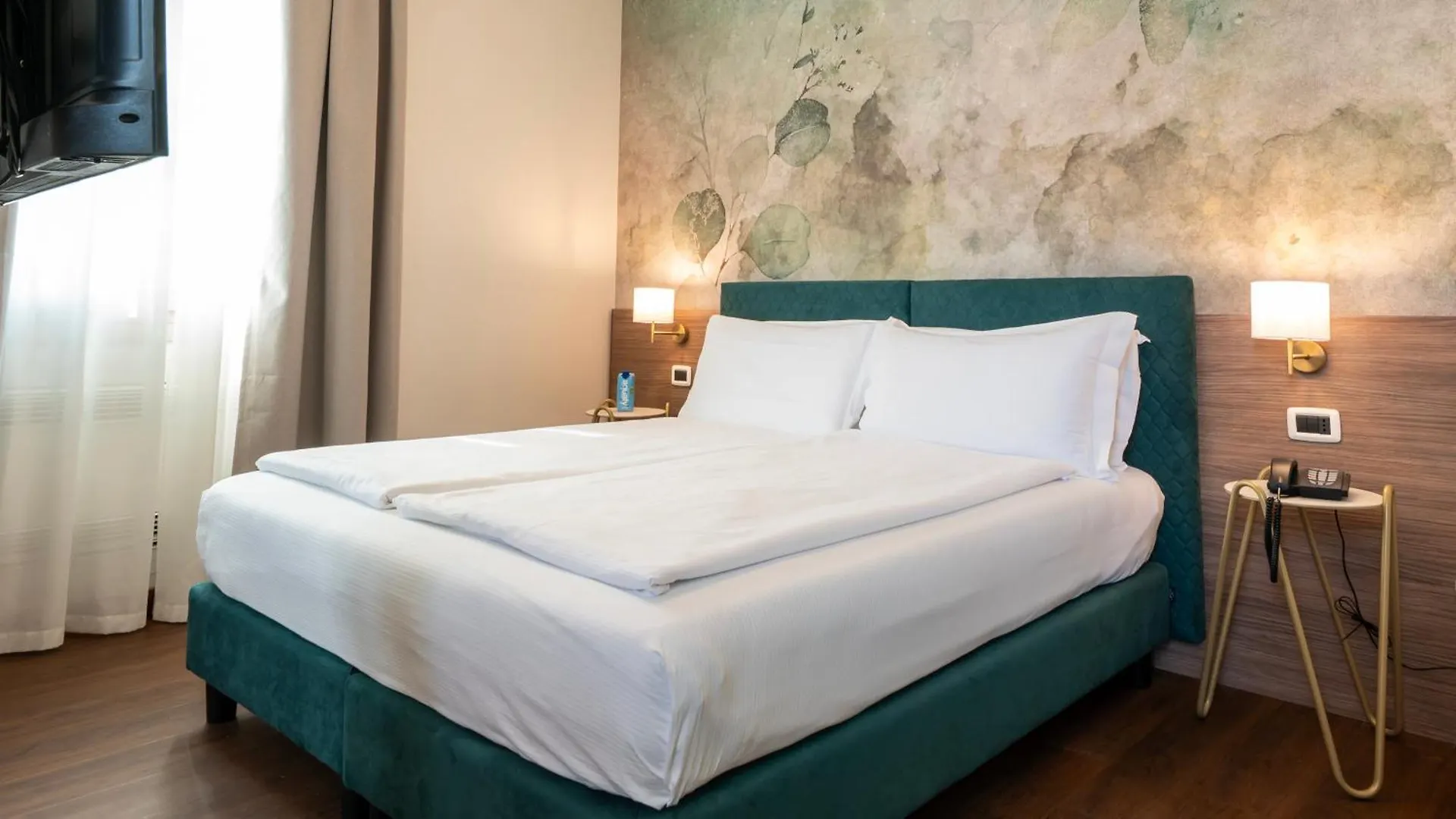 Gardone Palace Hotel Gardone Riviera 4*,