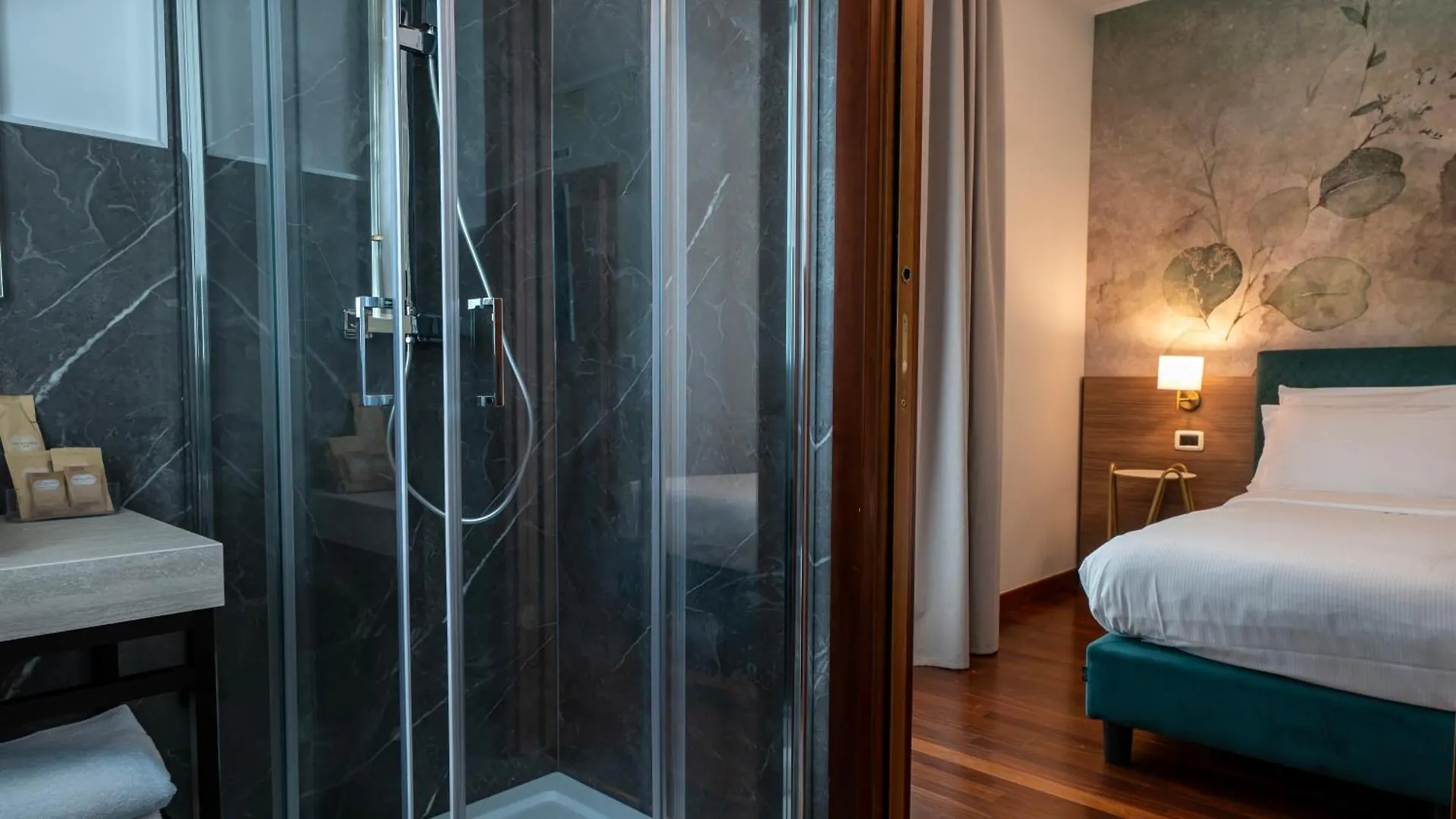 Gardone Palace Hotel Gardone Riviera 4*,  Italy