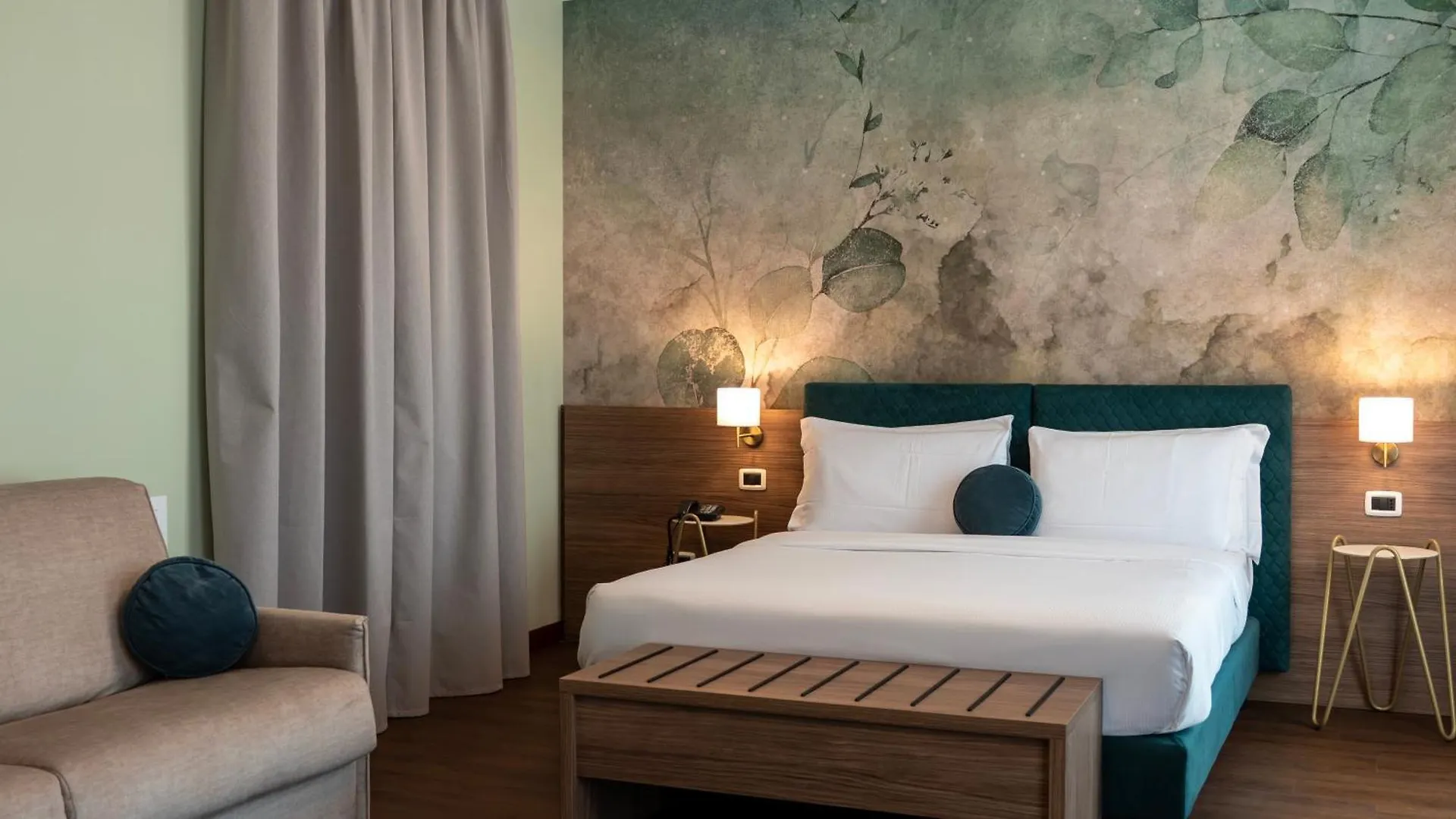 Gardone Palace Hotel Gardone Riviera 4*,  Italy