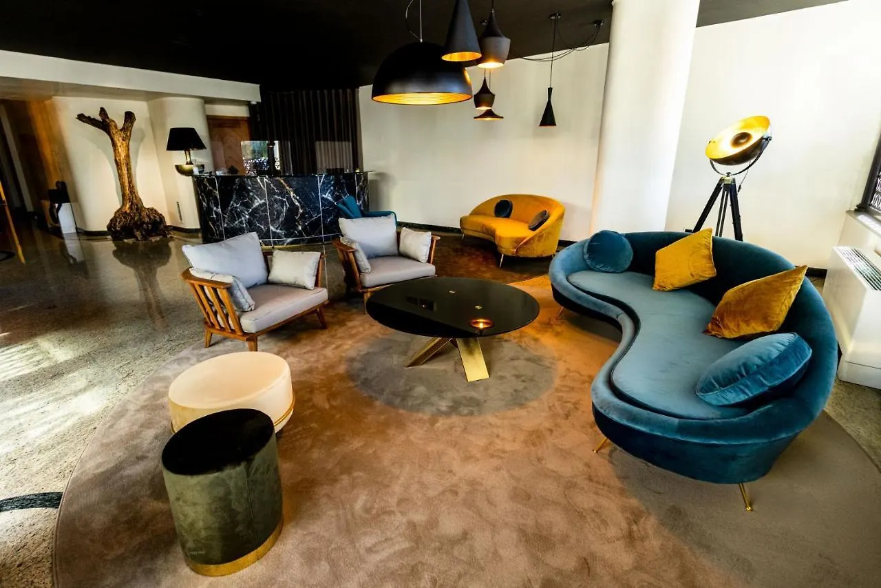 Mefuta Hotel Gardone Riviera